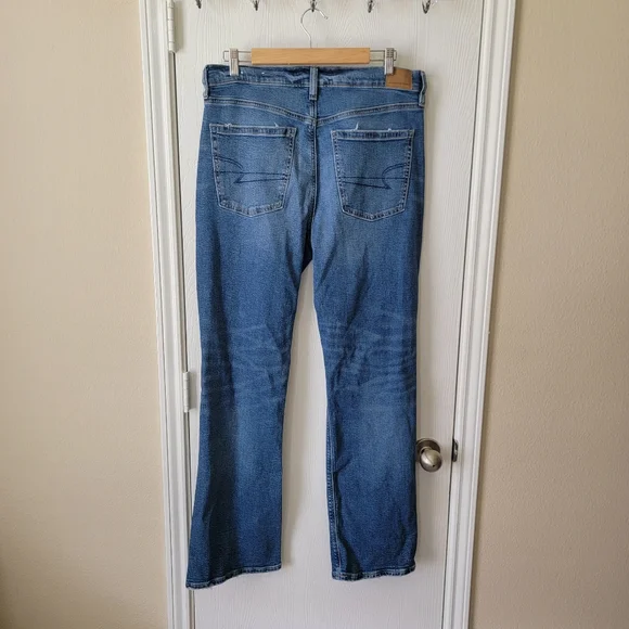 American Eagle 90's Bootcut Jeans - Picture 2 of 11